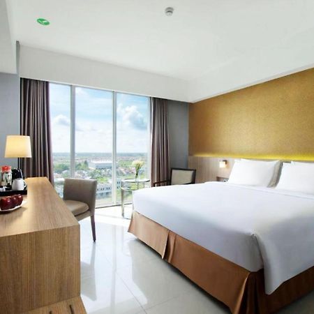 Grand Tan Banjarmasin Hotel & Convention Center Exterior photo